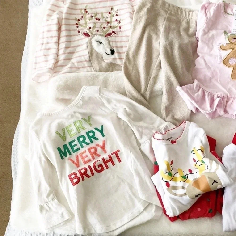 Baby girl Christmas/ winter themed Outfit lot/bundle size 12 months - Picture 3 of 7
